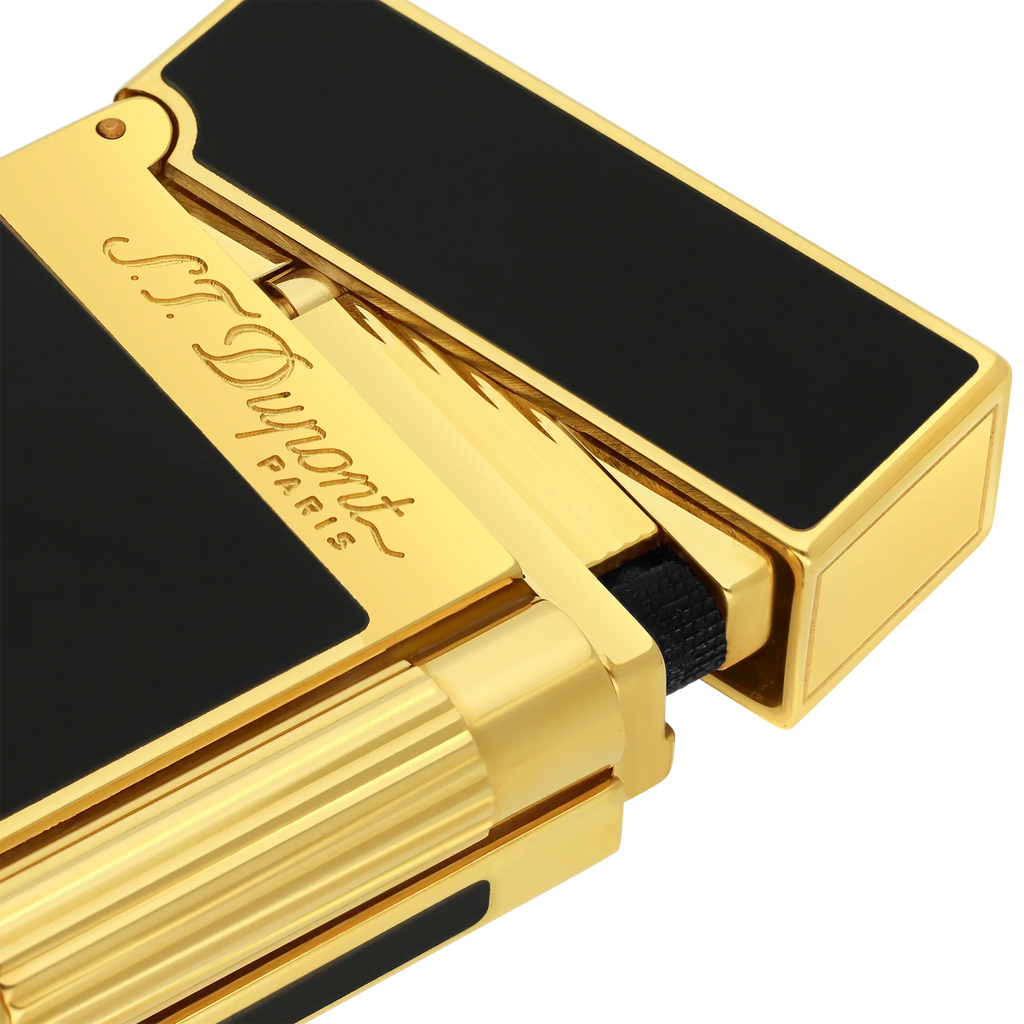 S.T. DUPONT LIGNE 2 BLACK LACQUERED GOLD LIGHTER/BRIQUET 016884