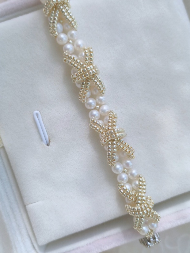 Luxury Pearl Starfish Bracelet – Elegant Beach-Inspired Jewelry for Women