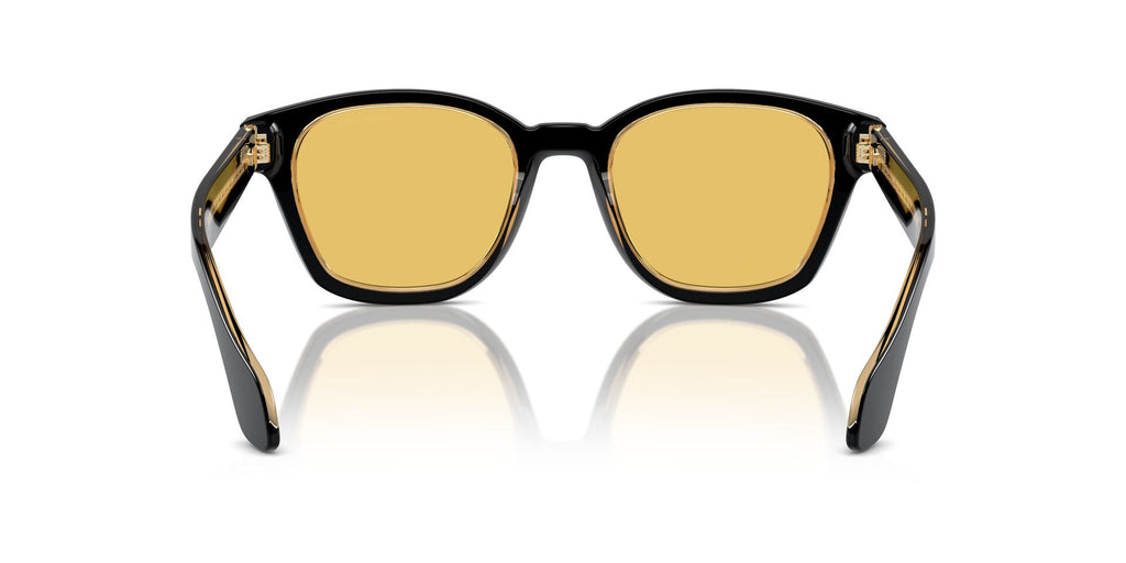 Giorgio Armani AR8207