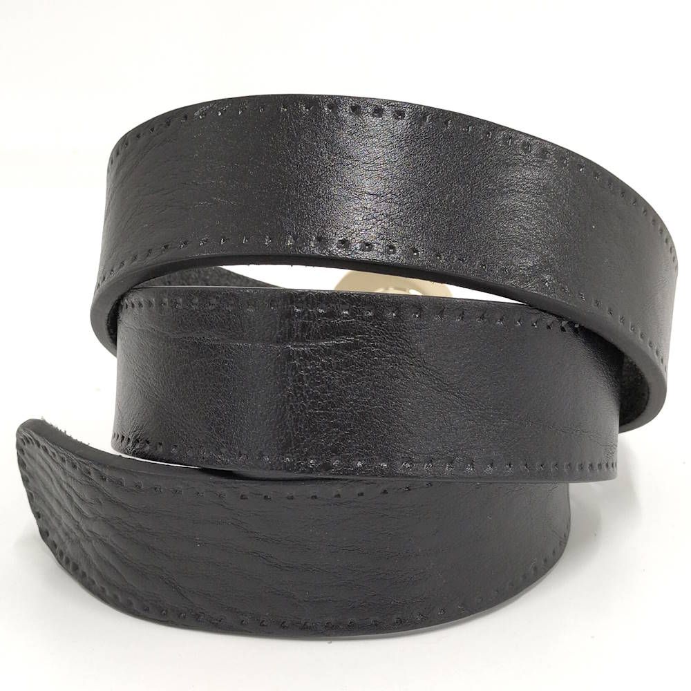 Gucci Holeless Belt Heart Buckle Leather Black