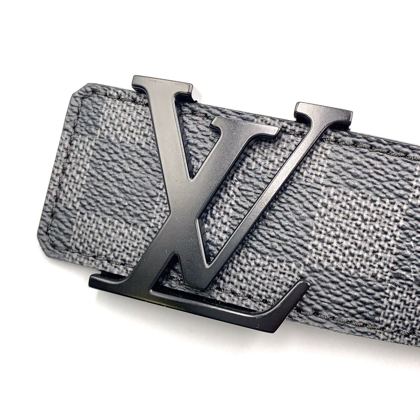 Louis Vuitton Ceinture LV Initial Leather Black Belt