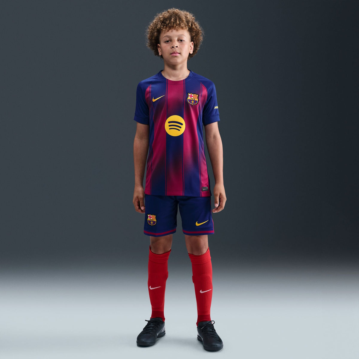 Nike FC Barcelona 2025/26 Stadium Home Big Kids' Dri-FIT Soccer Replica Jersey