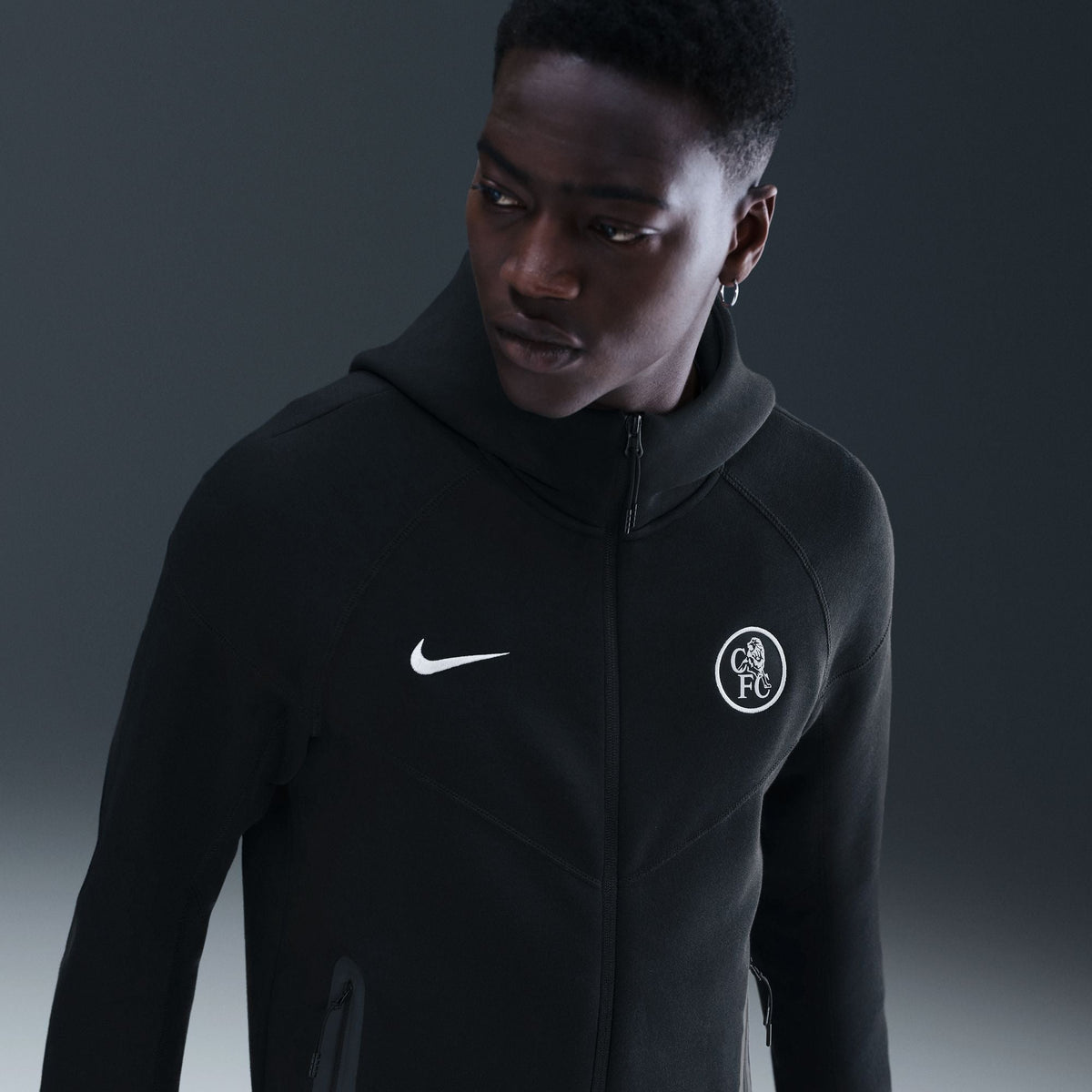 Nike Chelsea FC Tech Windrunner Men's Total 90 Soccer Fleece Full-Zip Jacket