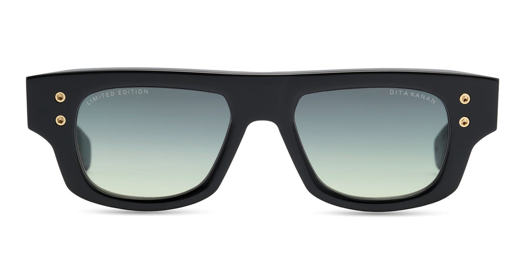 Dita Kanan DTS735