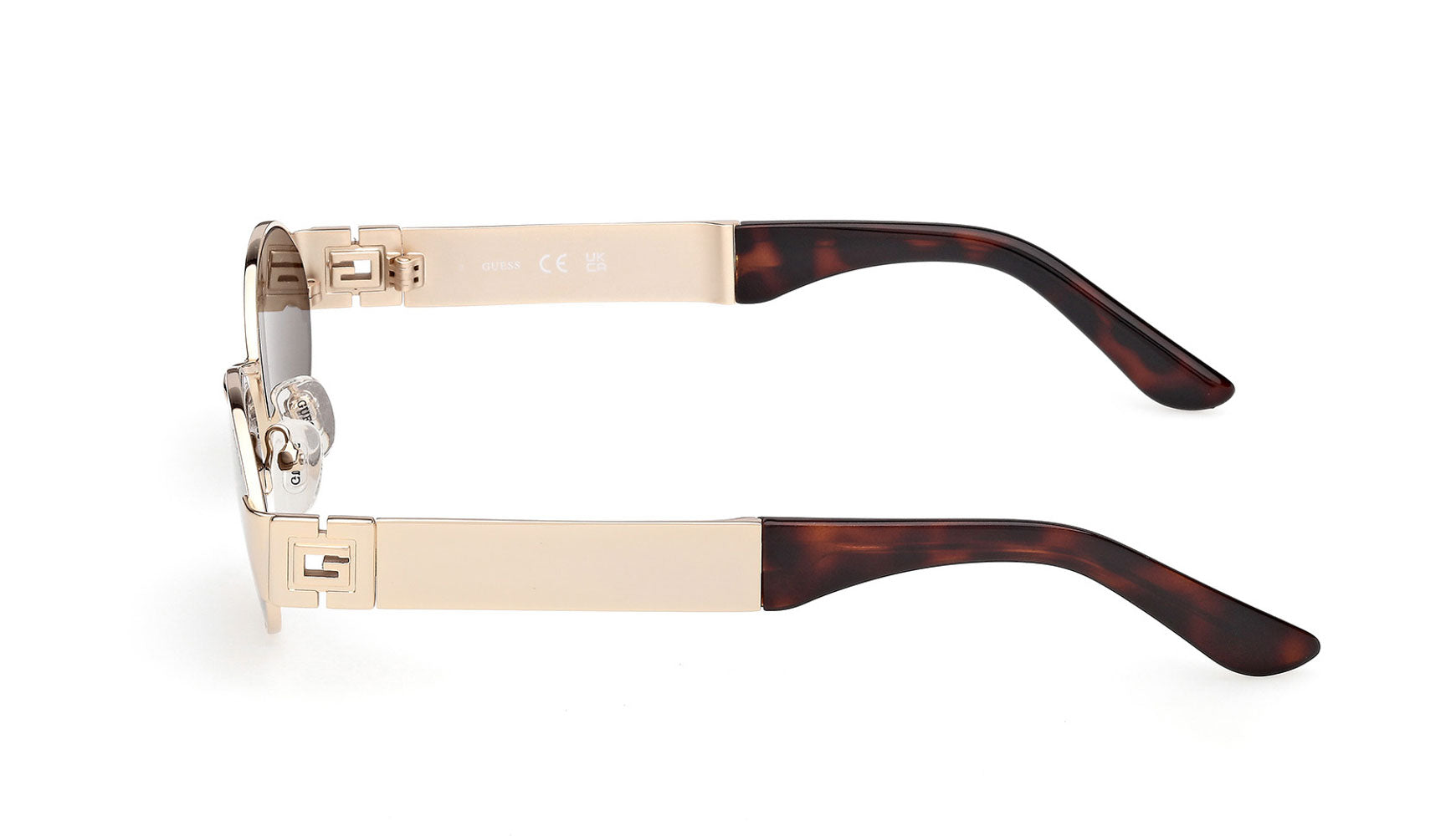 Guess GU00262