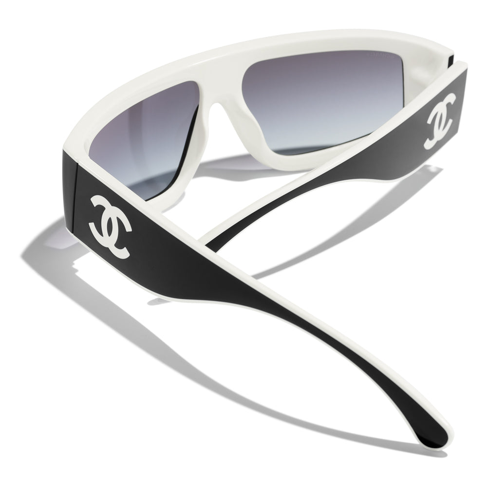 CHANEL 6057