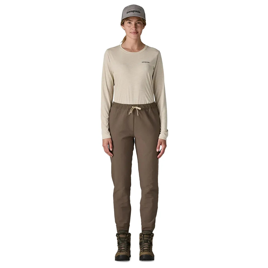 Patagonia W's R2 CrossStrata Pants