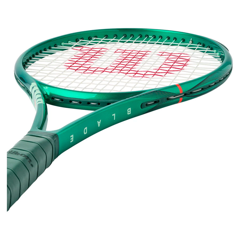 Wilson Blade 100UL v10 Tennis Racquet