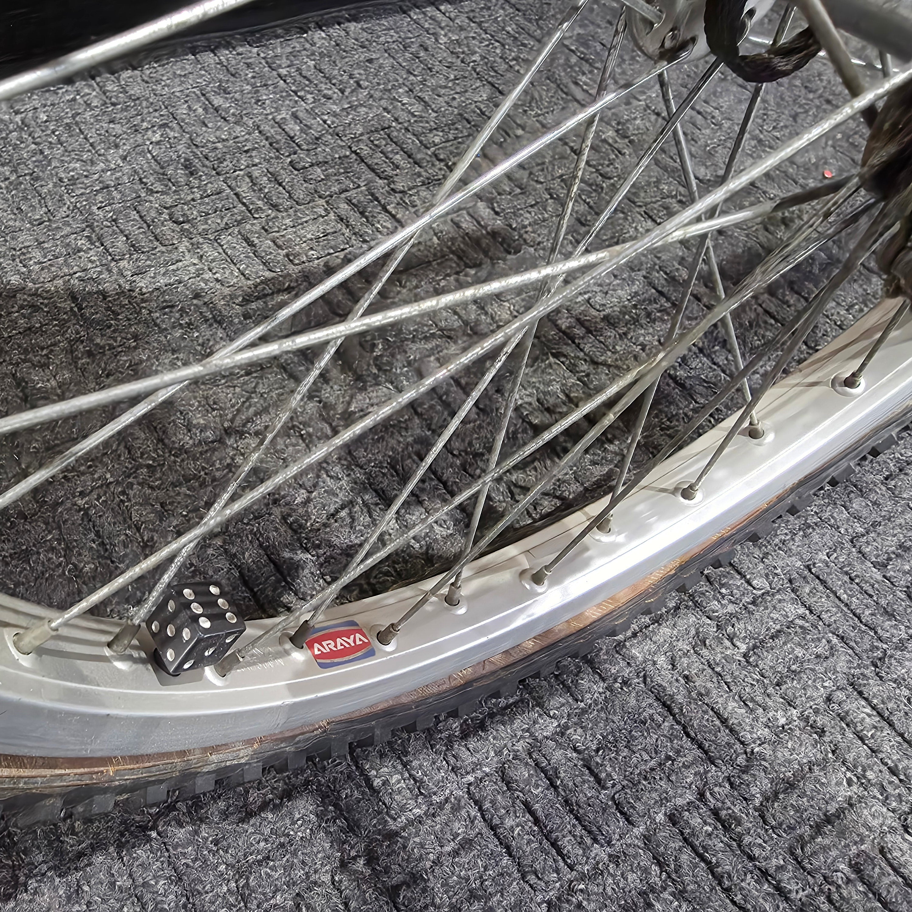 Hutch Pro Street Bike